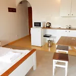 White Rabbit Hall Hotel 3*