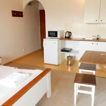 White Rabbit Hall Hotel 3*