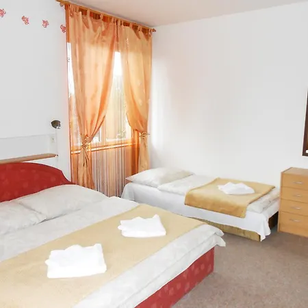 White Rabbit Hall Hotel Podebrady
