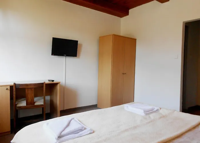 White Rabbit Hall Szálloda 3*