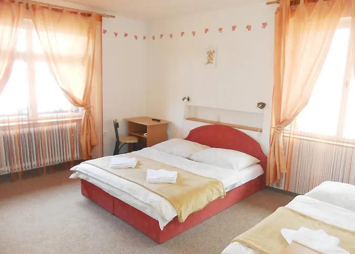 Szálloda White Rabbit Hall 3*